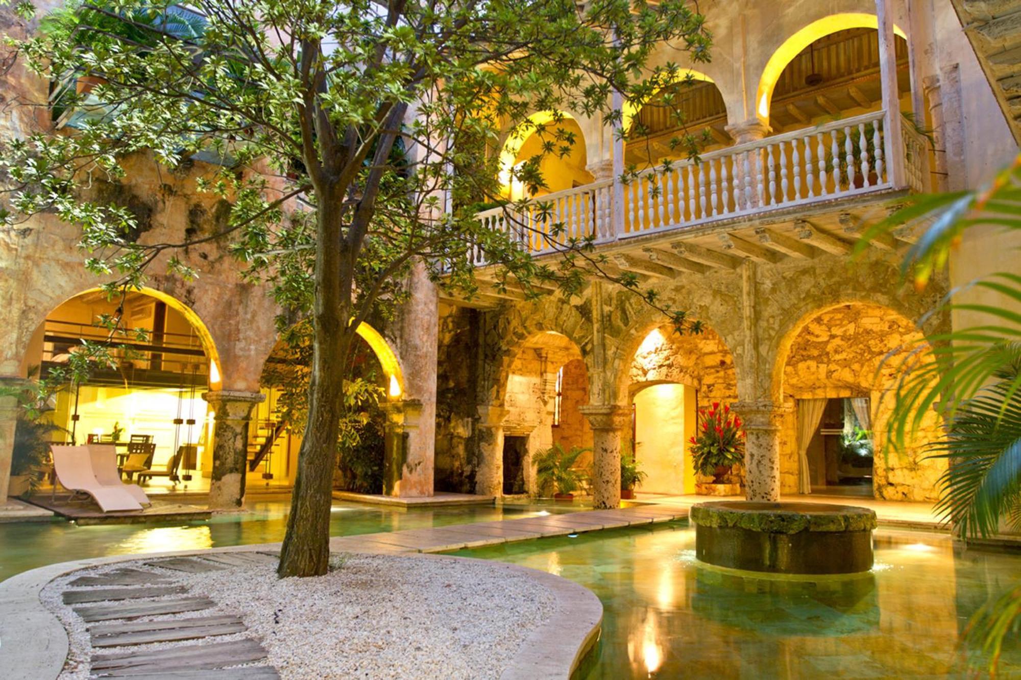 Casa Carolina Hotel Картахена Экстерьер фото